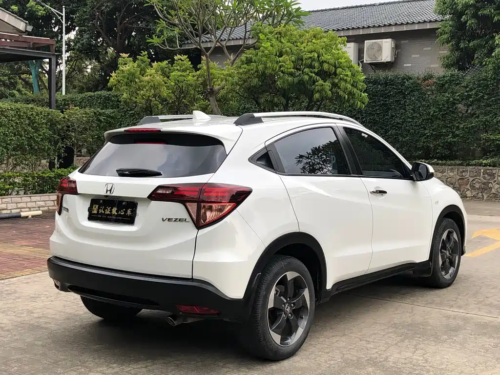 Honda Honda Vezel 2017 1.8L CVT 2WD Pioneer Edition 2018 - thumbnail 8