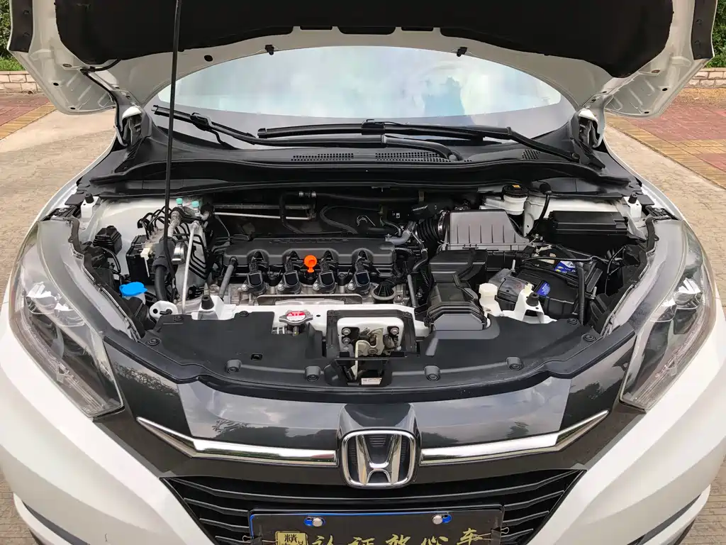 Honda Honda Vezel 2017 1.8L CVT 2WD Pioneer Edition 2018 - thumbnail 19
