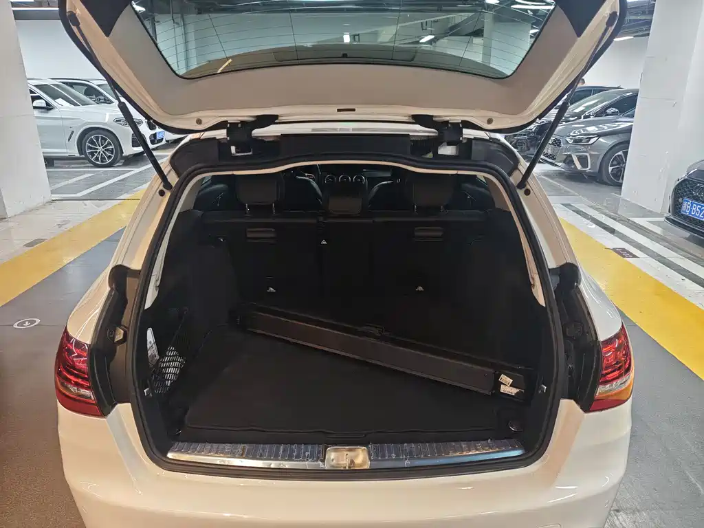 Mercedes-Benz Mercedes-Benz C-Class Wagon 2020 C 260 2020 - thumbnail 13