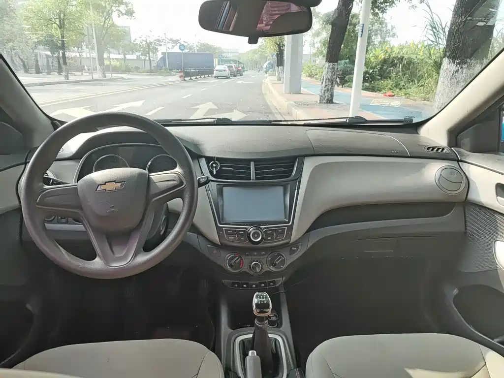Chevrolet Sail 2015 Sail 3 1.3L Manual Ideal Edition 2015 - thumbnail 6