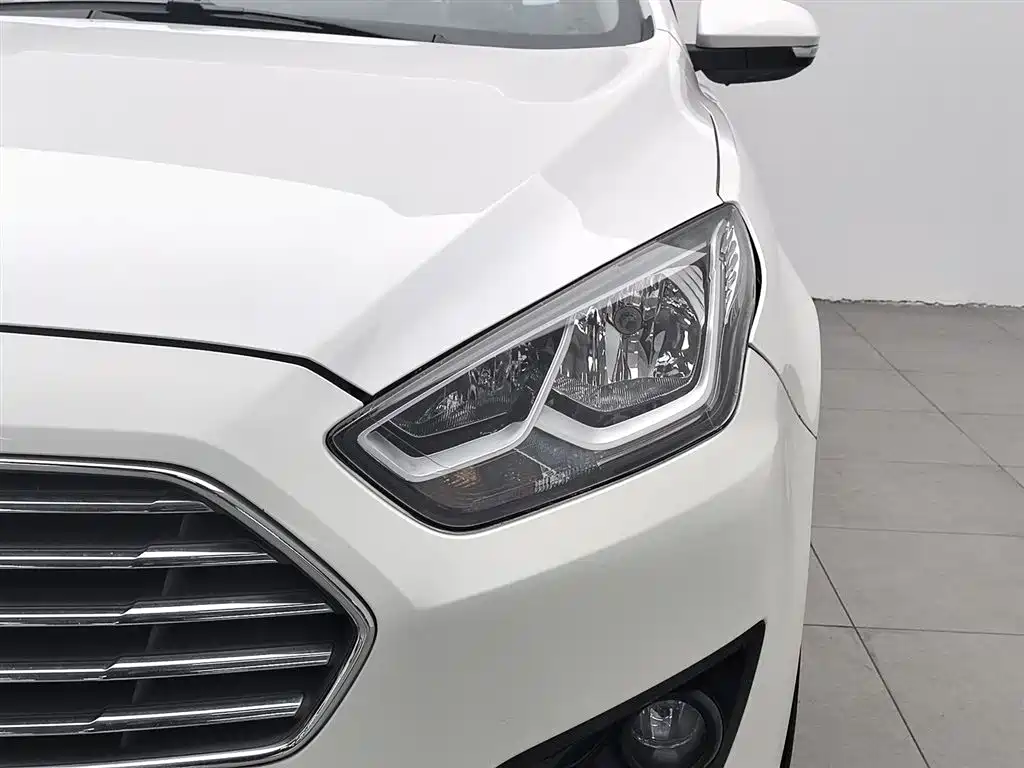 Ford Ford Focus 2017 1.5L Manual Comfort Edition 2017 - thumbnail 7