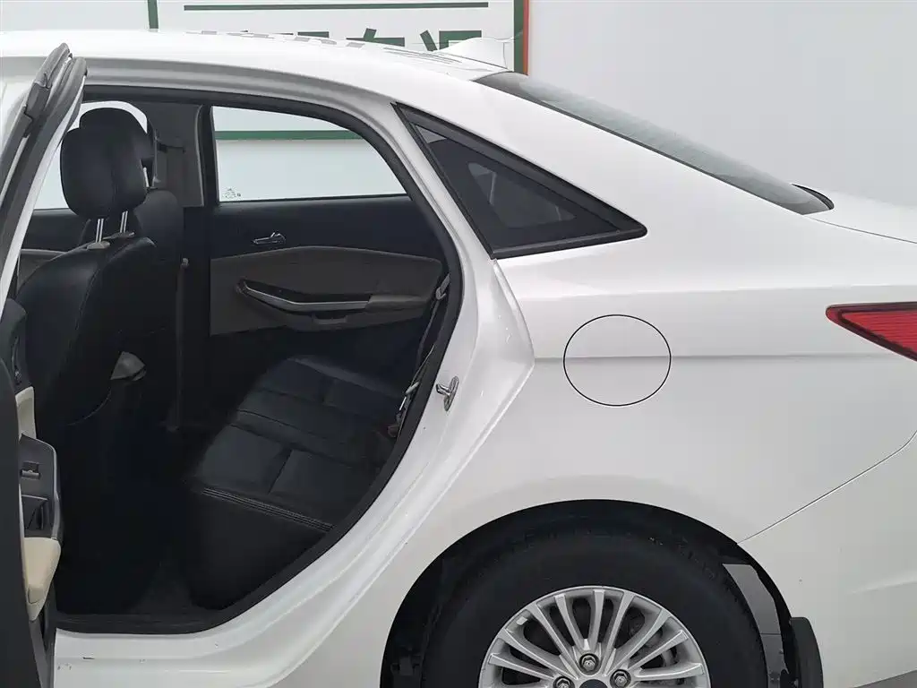 Ford Ford Focus 2017 1.5L Manual Comfort Edition 2017 - thumbnail 15