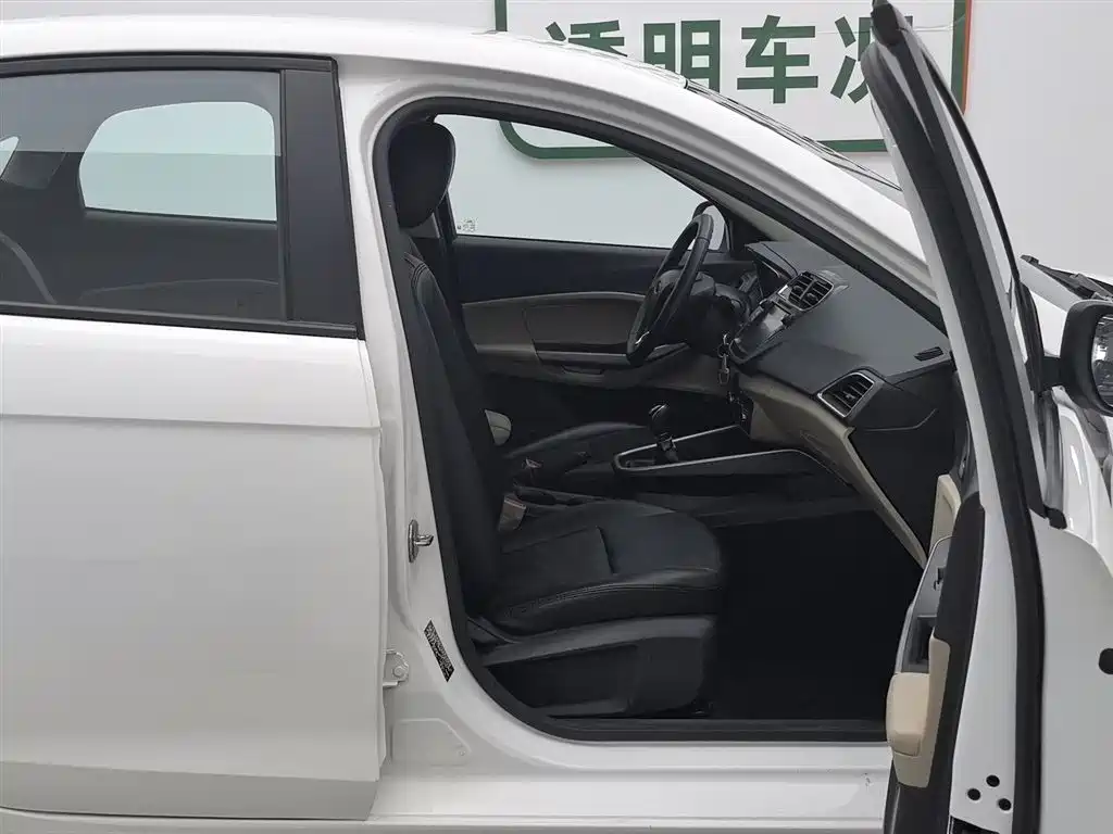 Ford Ford Focus 2017 1.5L Manual Comfort Edition 2017 - thumbnail 23