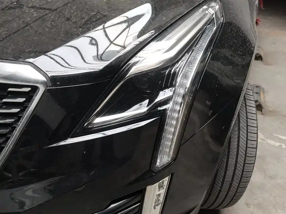 Cadillac Cadillac XT5 2021 2.0T FWD Luxury 2021 - thumbnail 5