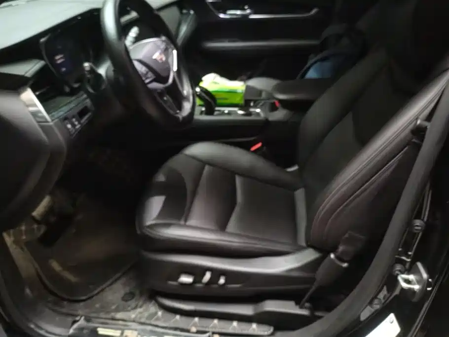 Cadillac Cadillac XT5 2021 2.0T FWD Luxury 2021 - thumbnail 9