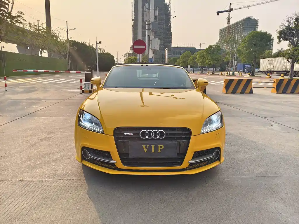 Audi Audi TT 2011 TT Roadster 2.0 TFSI 2013 - thumbnail 2