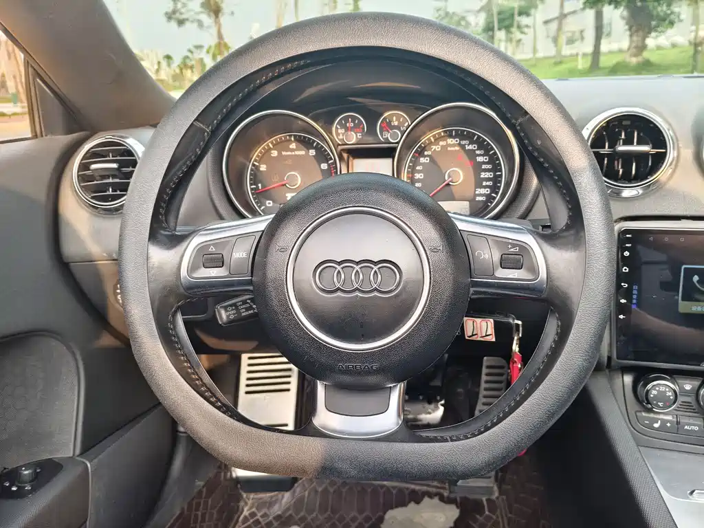 Audi Audi TT 2011 TT Roadster 2.0 TFSI 2013 - thumbnail 13