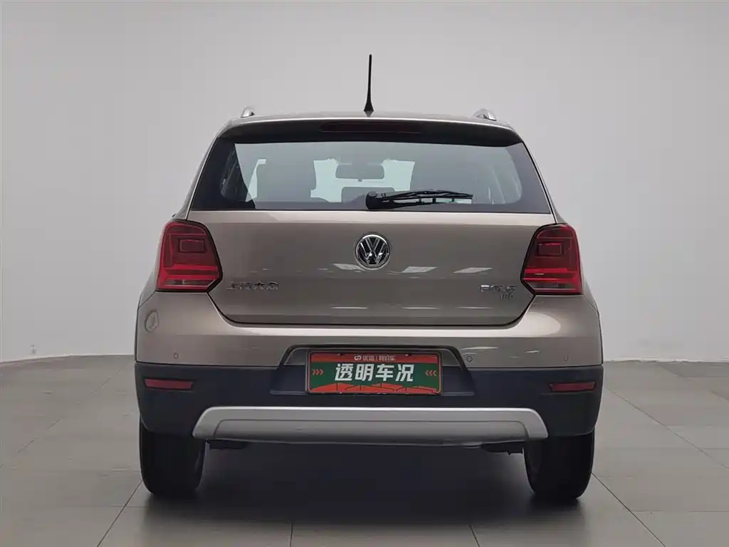 Volkswagen Volkswagen Polo 2016 1.6L Cross Polo Automatic 2016 - thumbnail 4