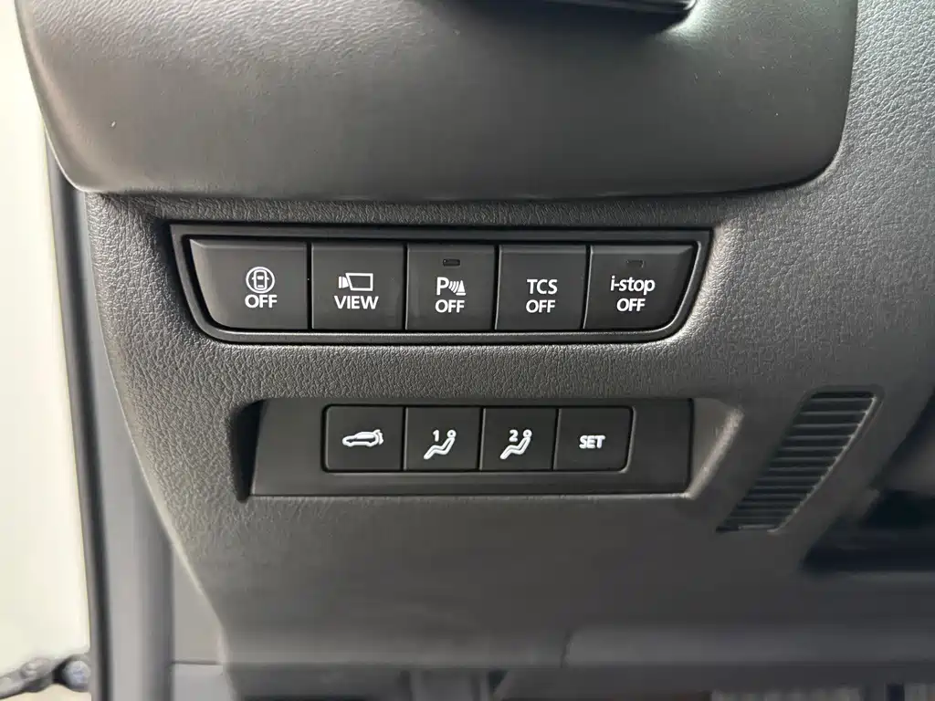 Mazda Mazda CX-50 2023 2.0L Safe Drive Edition 2025 - thumbnail 16