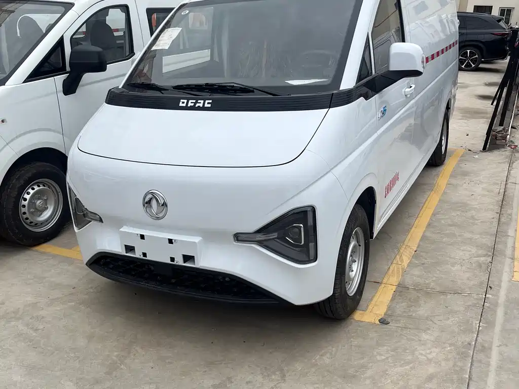 Dongfeng Rui Lida V5 2025 Standard Model 310km 2026 - thumbnail 4
