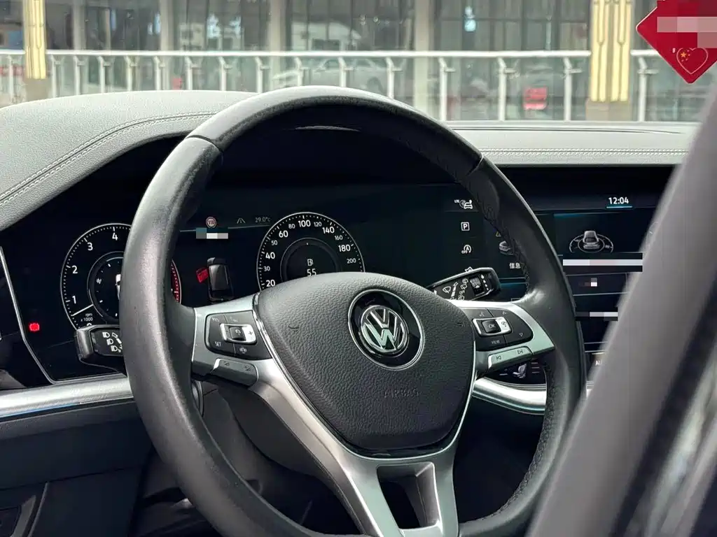 Volkswagen Volkswagen Touareg 2019 3.0TSI R-Line Edition VI 2020 - thumbnail 3