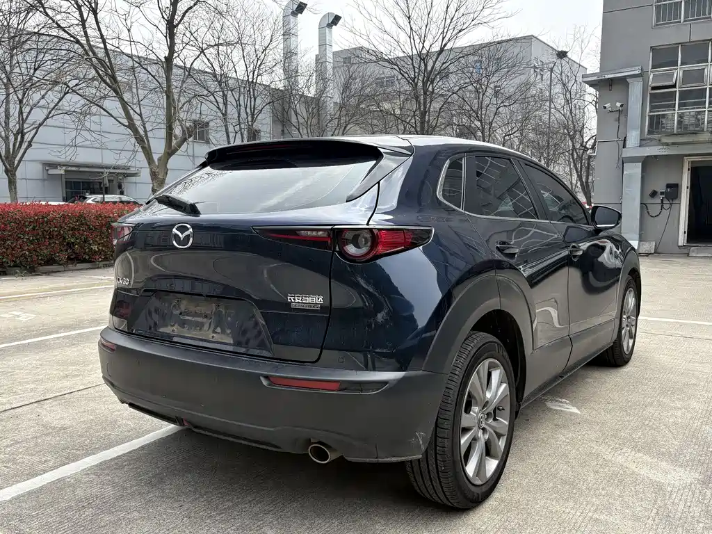 Mazda Mazda CX-30 2021 2.0L Automatic Elegant 2022 - thumbnail 6