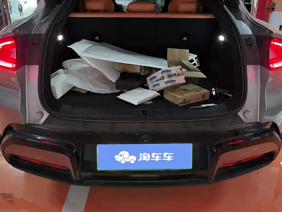 Xiaomi Automobile Xiaomi YU7 2025 Ultra-Long Range High-Performance AWD Max Edition 2025 - thumbnail 4