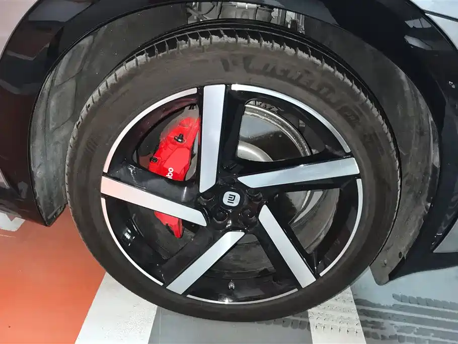 Xiaomi Automobile Xiaomi YU7 2025 Ultra-Long Range High-Performance AWD Max Edition 2025 - thumbnail 6
