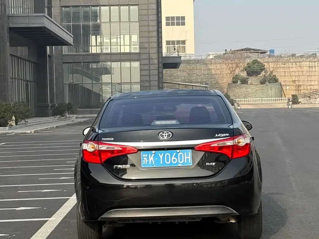 Toyota Toyota Corolla 2017 1.2T G CVT Elite Edition 2017 - thumbnail 5