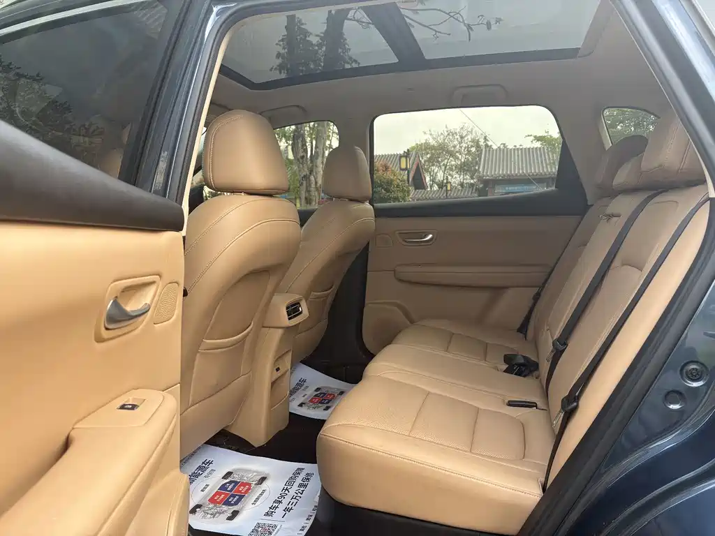 Landian Lantian E5 PLUS 2025 165km Long Range Version PLUS 5-seater 2024 - thumbnail 5