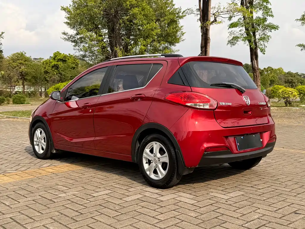 Baojun Baojun 310 2016 1.2L Manual Luxury Edition 2016 - thumbnail 14