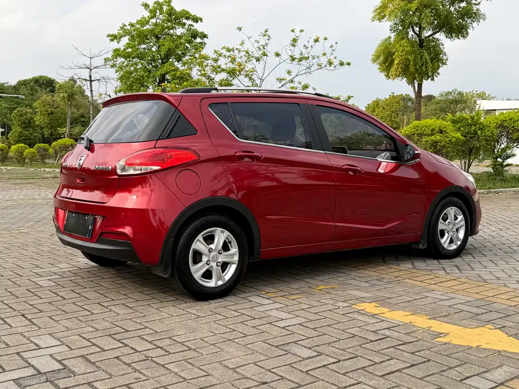 Baojun Baojun 310 2016 1.2L Manual Luxury Edition 2016 - thumbnail 16