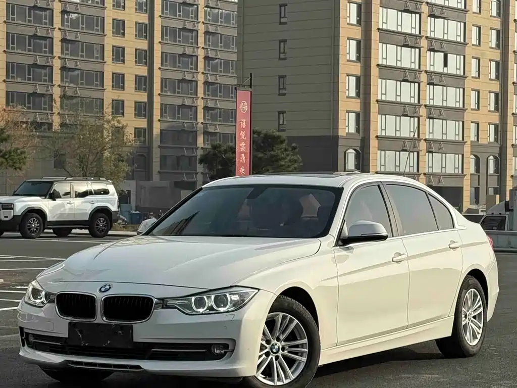 BMW BMW 3 Series 2013 Model Year Facelift 320Li Style Design Package 2013 - thumbnail 3