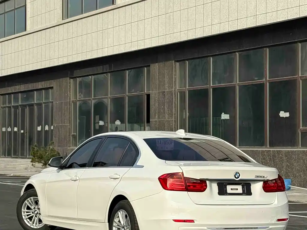 BMW BMW 3 Series 2013 Model Year Facelift 320Li Style Design Package 2013 - thumbnail 4