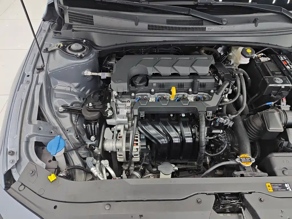 Hyundai Hyundai Elantra 2023 1.5L CVT LUX Premium Edition 2024 - thumbnail 28