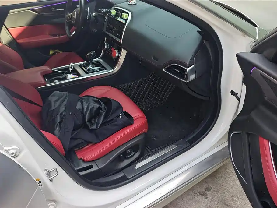 Jaguar Jaguar XEL 2022 2.0T 250PS R-DYNAMIC S Sport 2022 - thumbnail 8