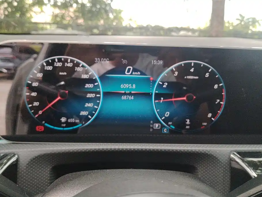 Mercedes-Benz Mercedes-Benz A-Class 2020 Facelift A 200 L Sport Sedan Fashion Edition 2020 - thumbnail 14