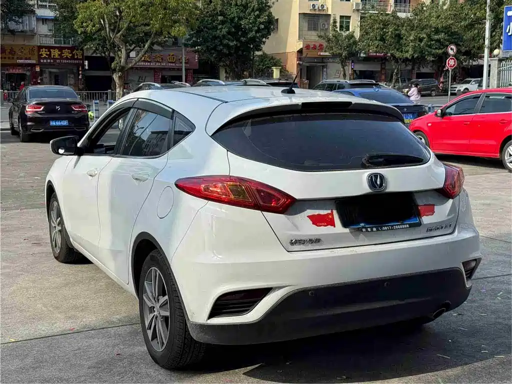 Changan Yidong XT 2016 1.6L Automatic Juncool Edition 2016 - thumbnail 8