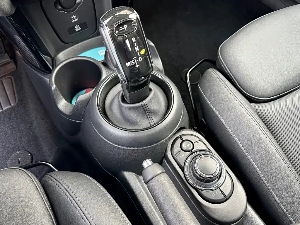 MINI MINI 2023 1.5T COOPER Aurora Special Edition 2023 - thumbnail 8