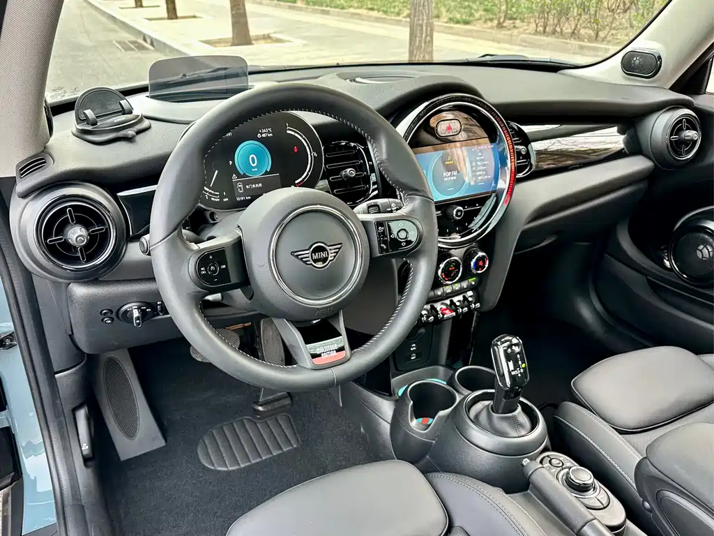 MINI MINI 2023 1.5T COOPER Aurora Special Edition 2023 - thumbnail 9