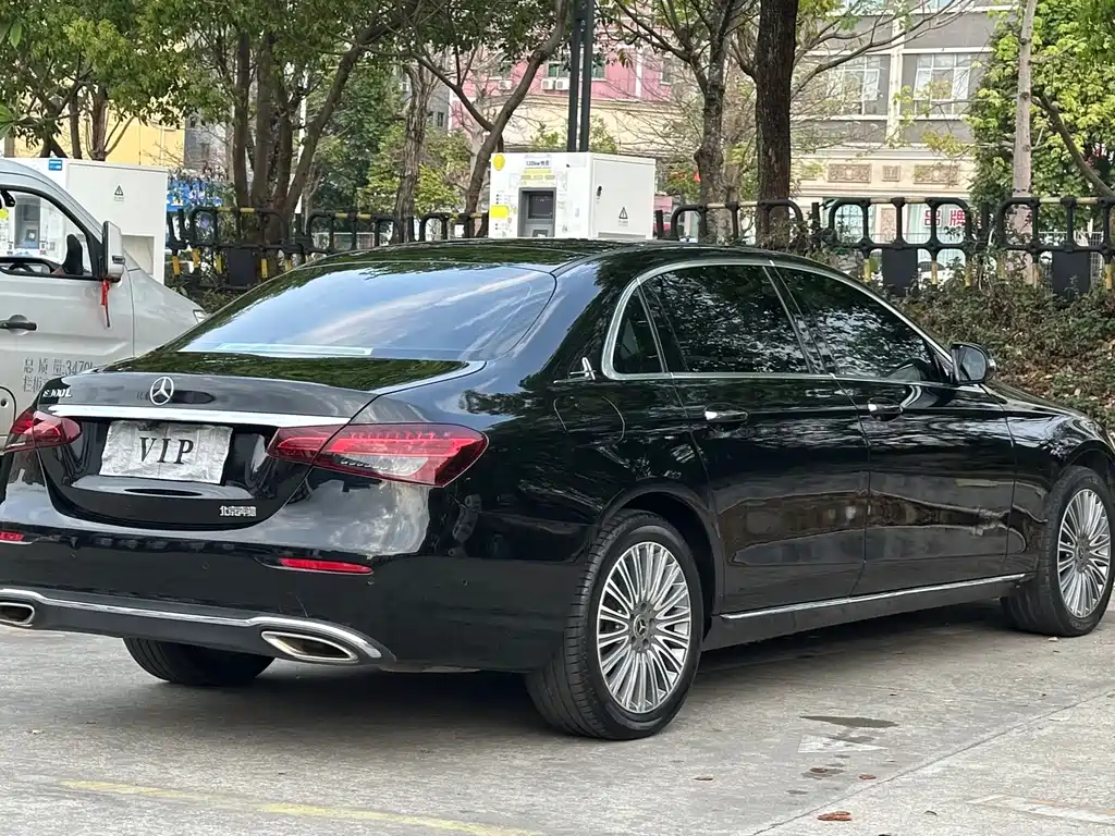 Mercedes-Benz Mercedes-Benz E-Class 2022 E 300 L Sport Fashion Edition 2022 - thumbnail 7