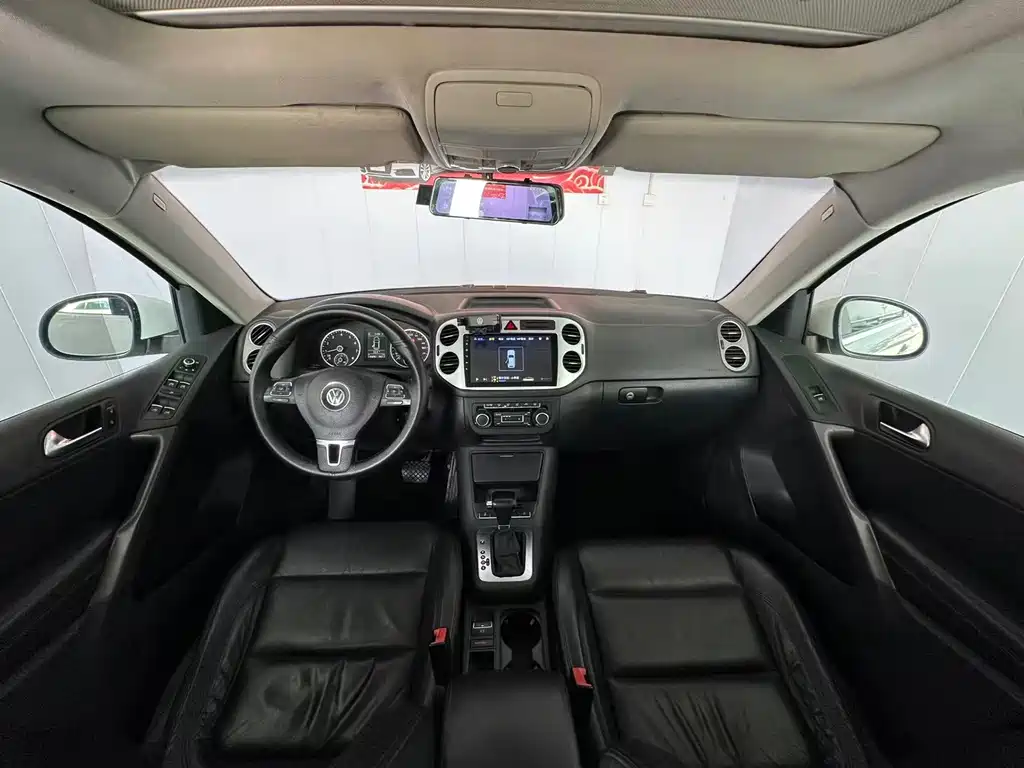 Volkswagen Tiguan 2010 1.8TSI Automatic AWD Elite Edition 2011 - thumbnail 4