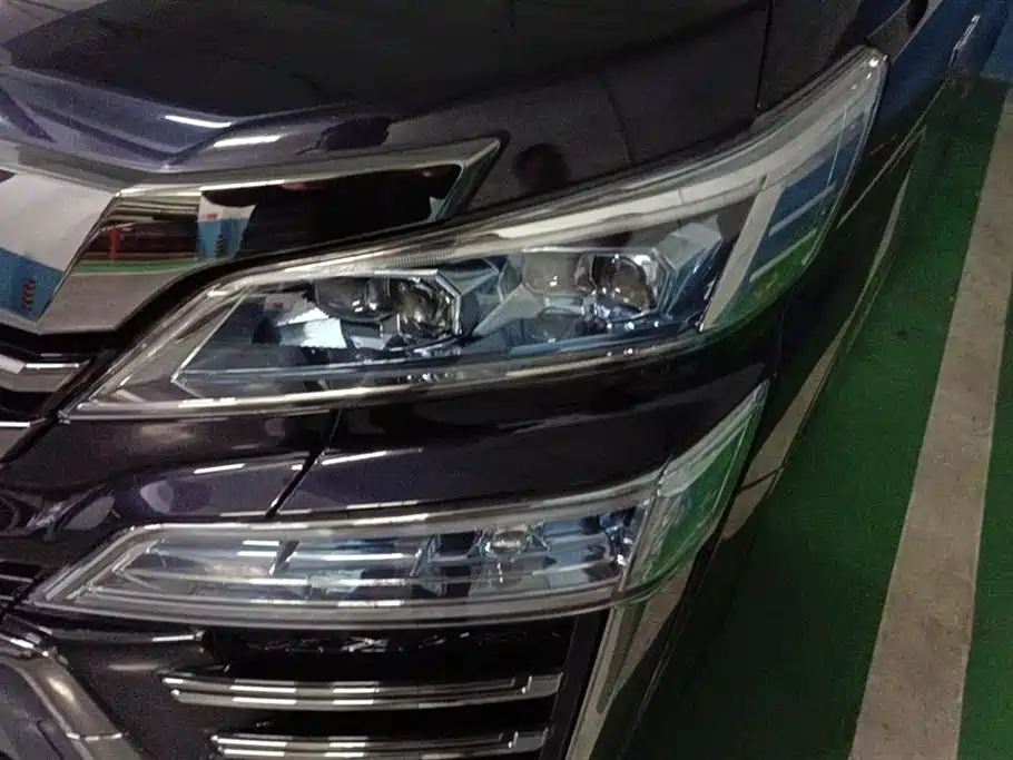 Toyota Alphard 2021 Crown Hybrid 2.5L HV Luxury Version 2022 - thumbnail 5