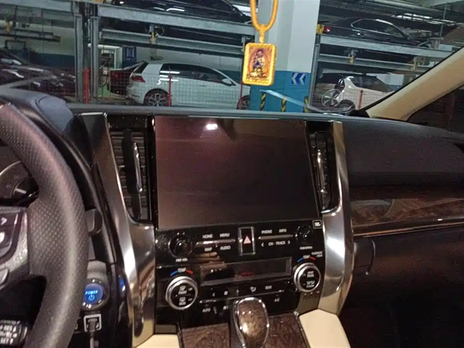 Toyota Alphard 2021 Crown Hybrid 2.5L HV Luxury Version 2022 - thumbnail 13