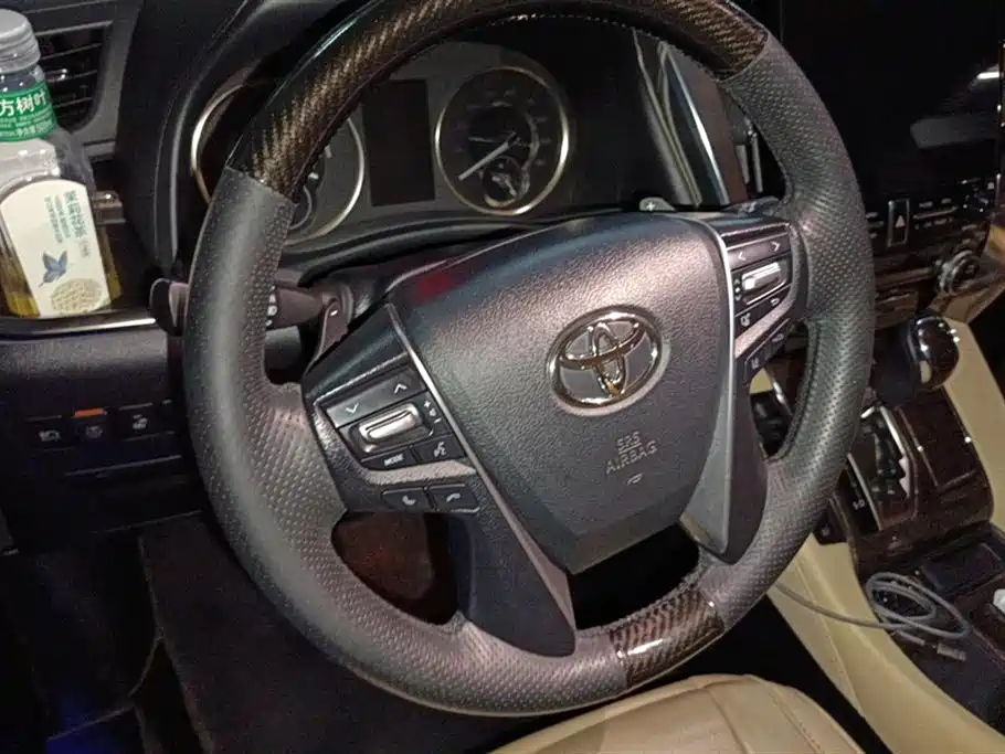 Toyota Alphard 2021 Crown Hybrid 2.5L HV Luxury Version 2022 - thumbnail 15