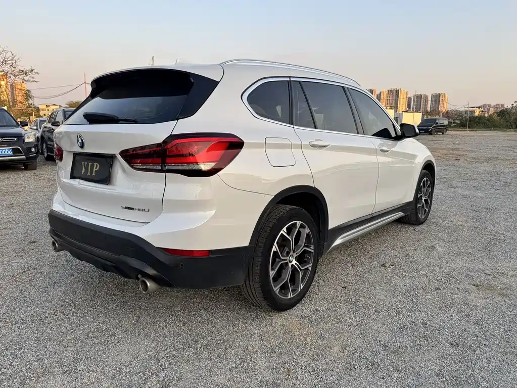 BMW BMW X1 2022 sDrive20Li Fashion Edition 2022 - thumbnail 9