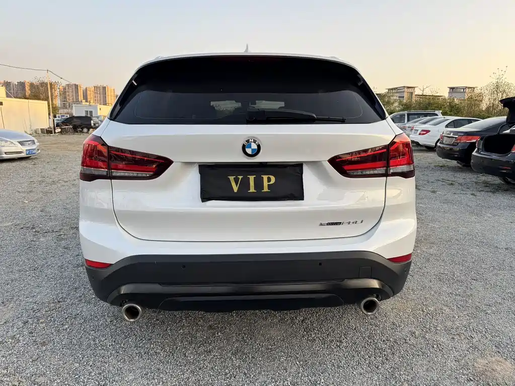 BMW BMW X1 2022 sDrive20Li Fashion Edition 2022 - thumbnail 10