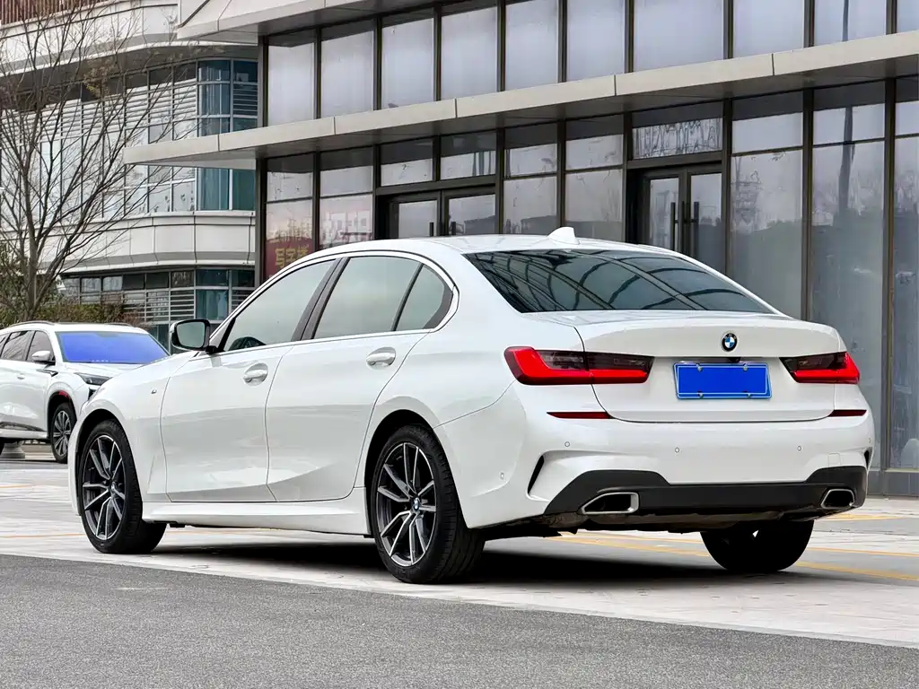 BMW BMW 3 Series 2021 325Li M Sport Package 2020 - thumbnail 3
