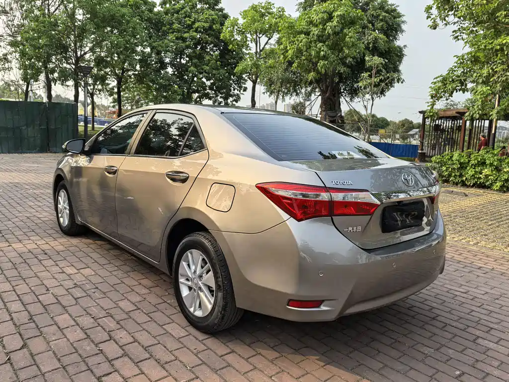 Toyota Toyota Corolla 2014 1.6L CVT GL 2016 - thumbnail 4