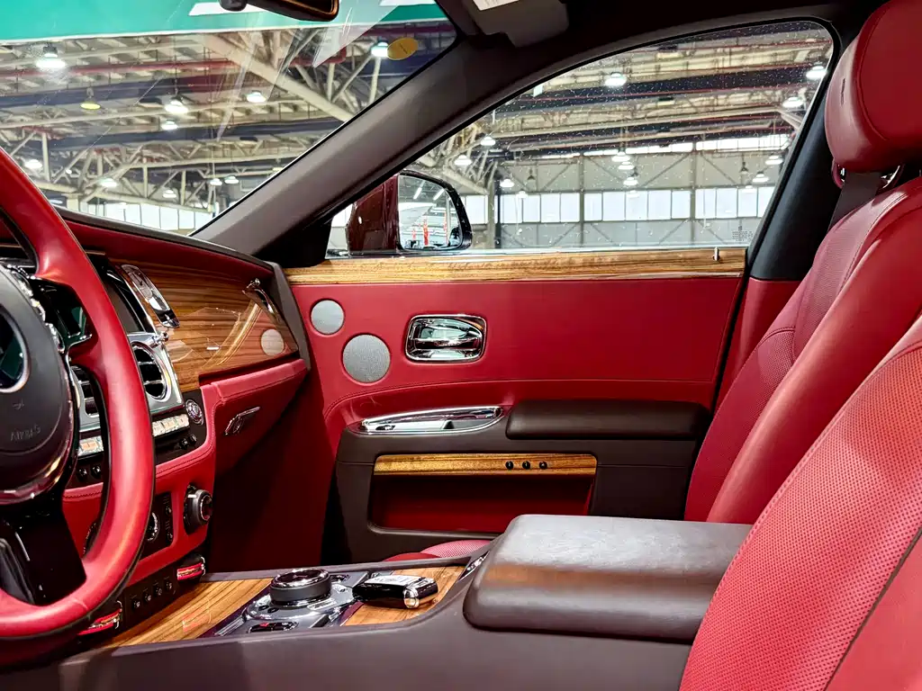 Rolls-Royce Ghost 2018 6.6T Extended Wheelbase 2018 - thumbnail 16