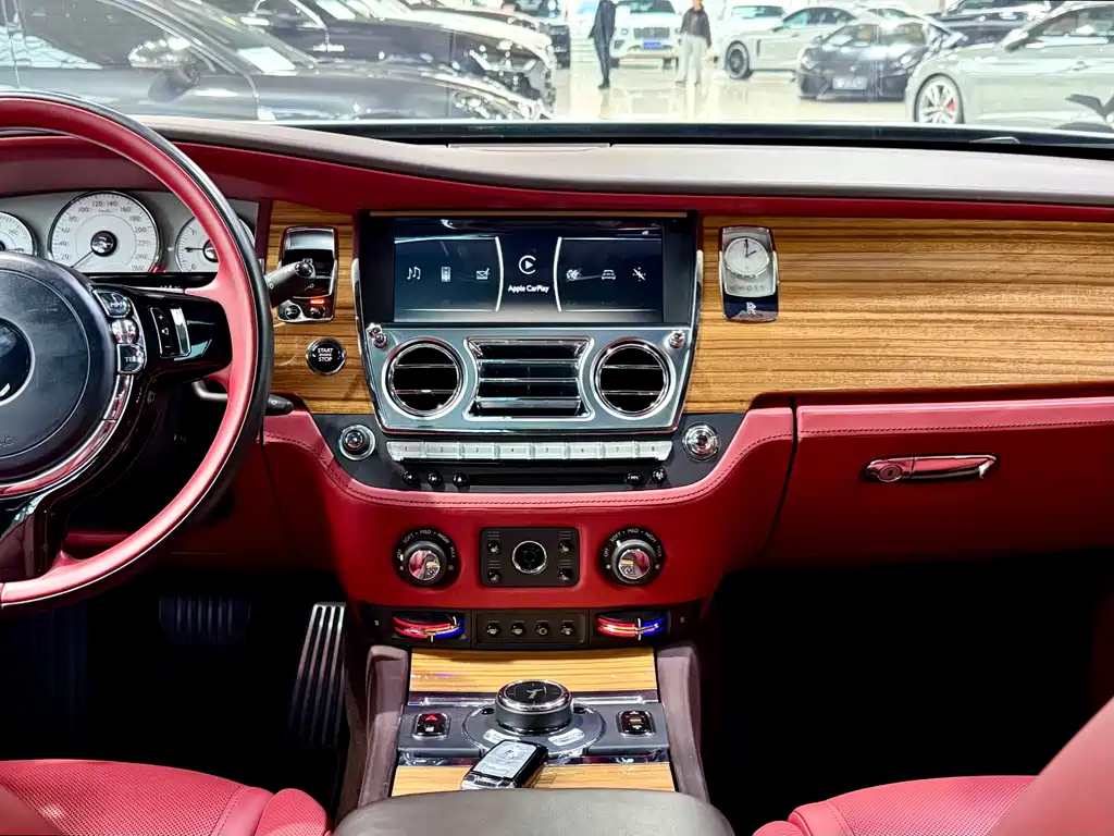 Rolls-Royce Ghost 2018 6.6T Extended Wheelbase 2018 - thumbnail 19
