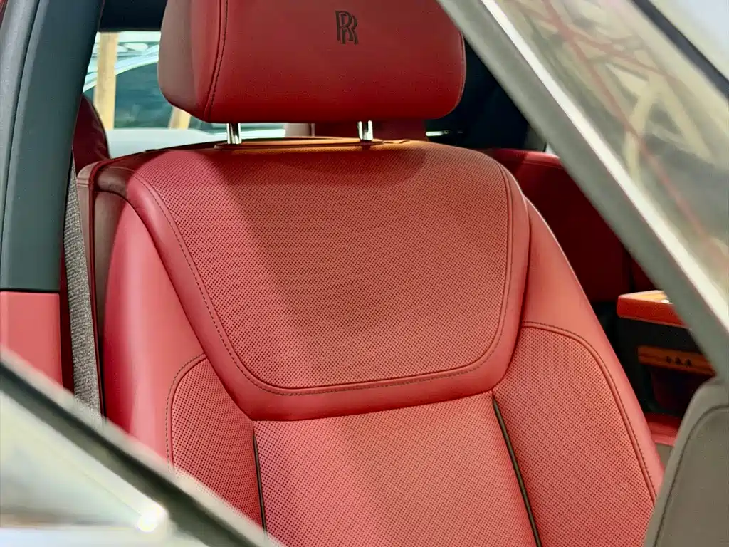 Rolls-Royce Ghost 2018 6.6T Extended Wheelbase 2018 - thumbnail 25