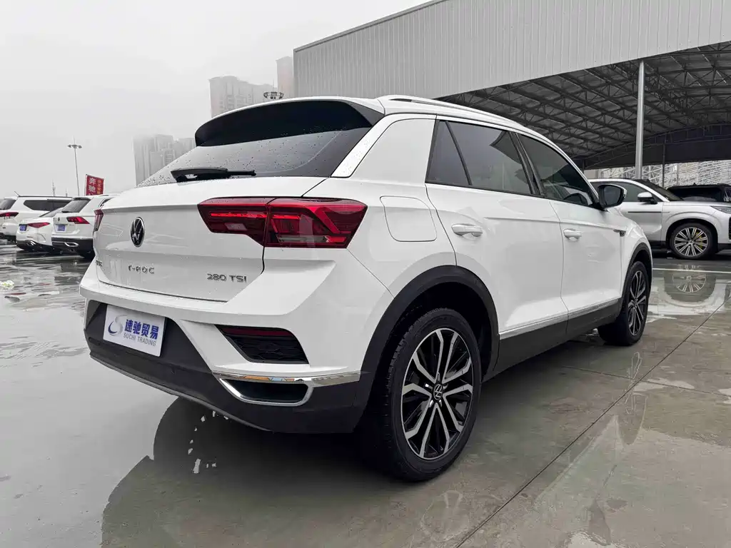 Volkswagen T-ROC 2022 280TSI DSG Front-Wheel Drive Comfort Plus 2022 - thumbnail 5