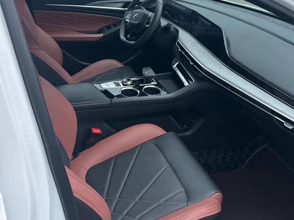 Changan Yidong 2022 PLUS Blue Whale NE 1.4T GDI DCT Flagship Edition 2023 - thumbnail 5