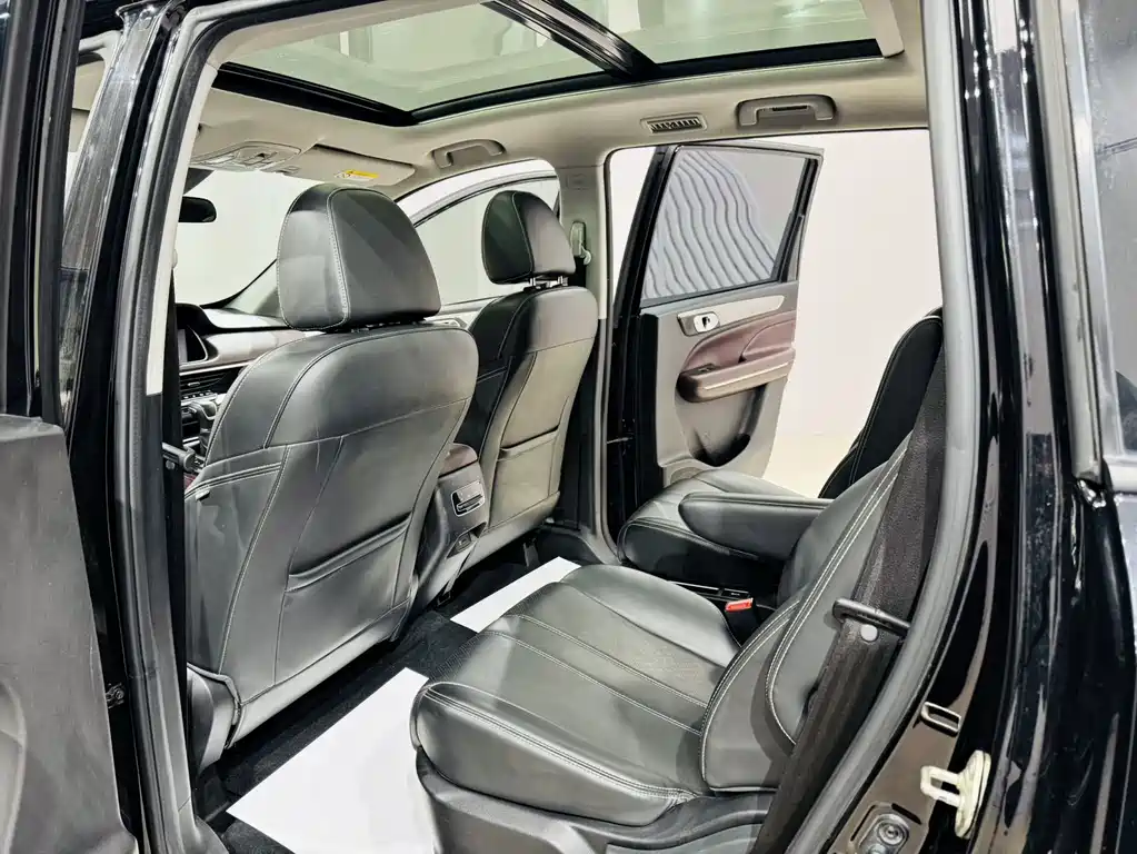 GAC Trumpchi GAC Trumpchi M6 2021 270T DCT Premium Edition (7-seater) 2021 - thumbnail 5