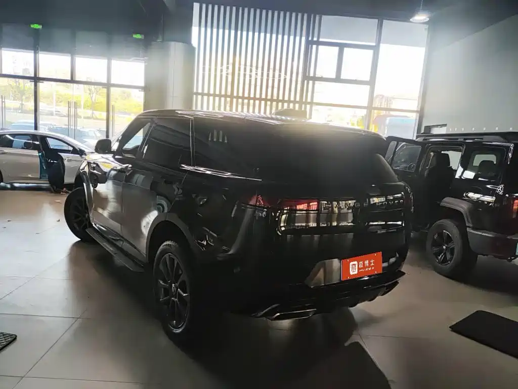 Land Rover Range Rover Sport 2023 400PS Dynamic SE 2023 - thumbnail 5