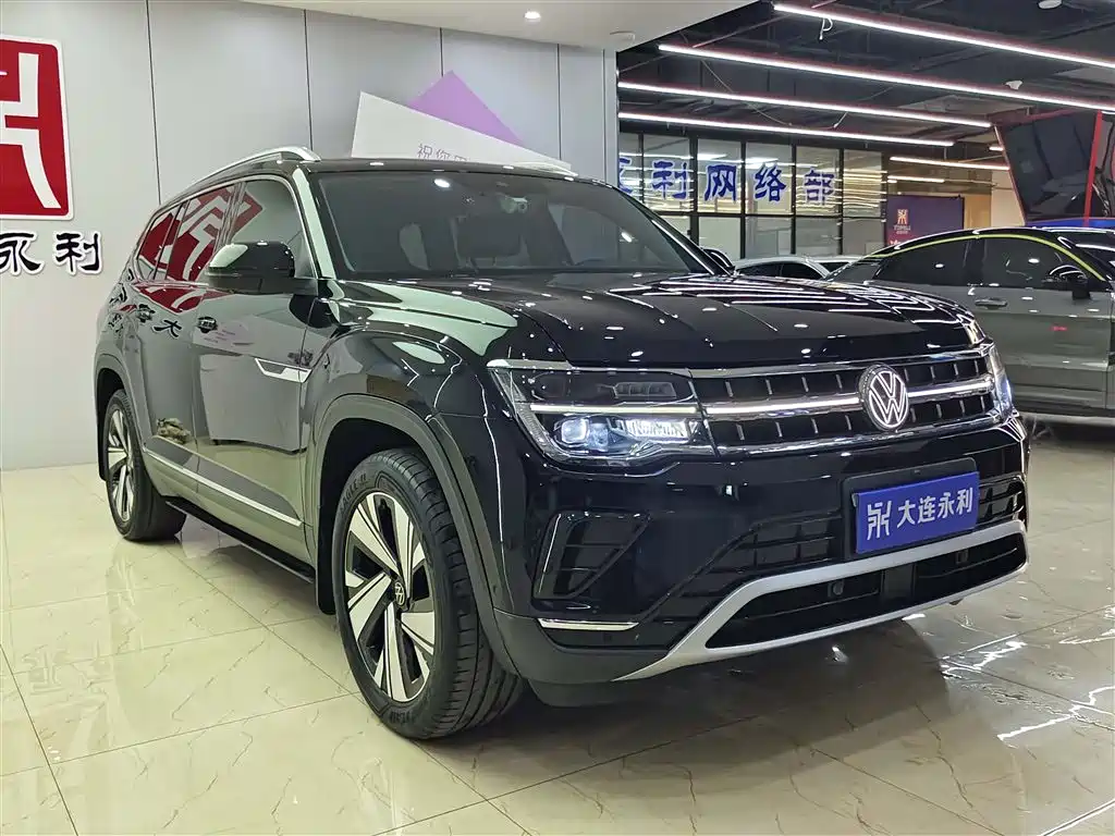 Volkswagen Teramont 2023 380TSI 4Motion Premium Luxury Edition 2023 - thumbnail 3