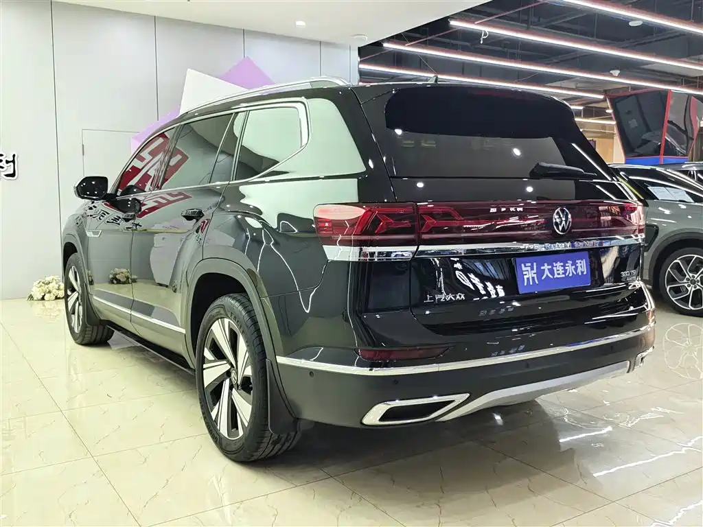 Volkswagen Teramont 2023 380TSI 4Motion Premium Luxury Edition 2023 - thumbnail 4