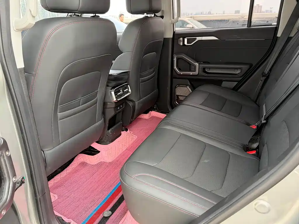 Jetour Jetour Traveler 2024 2.0T AWD Cross PRO Entertainment Edition 2024 - thumbnail 14
