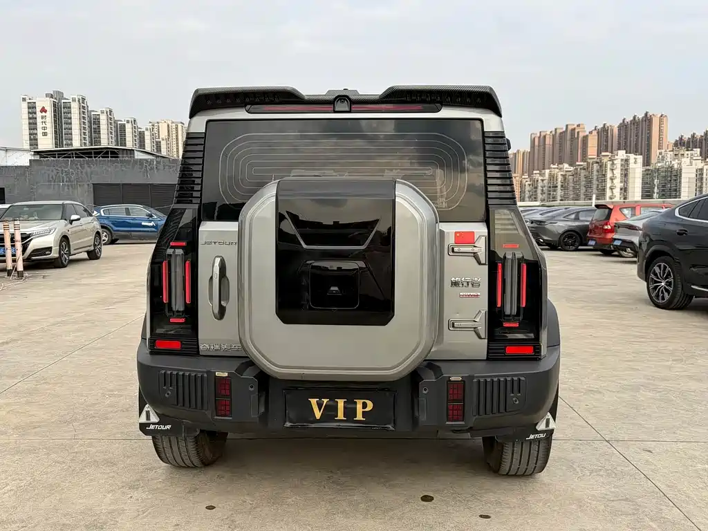 Jetour Jetour Traveler 2024 2.0T AWD Cross PRO Entertainment Edition 2024 - thumbnail 17